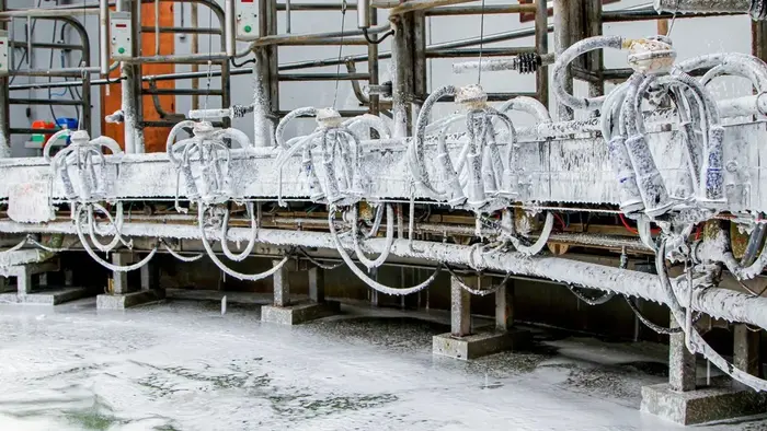 Dans la gamme "nettoyage et désinfection", produits techniques et équipements, à l'exemple du can